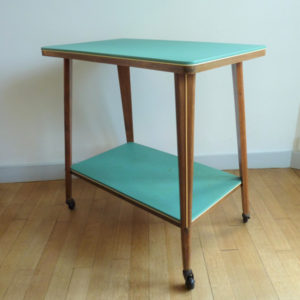table à roulettes années 50 60