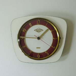 horloge murale formica