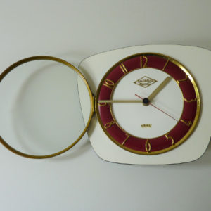 horloge murale formica 4 rubis