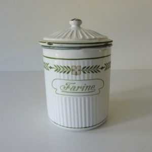 pot à farine émaillé ancien