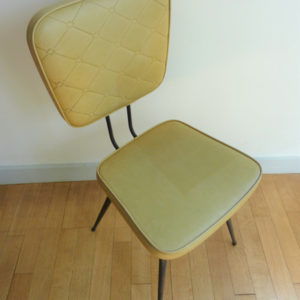 dessus chaise en skaï moutarde vintage