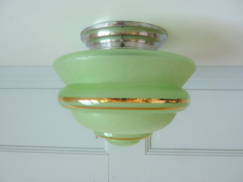 Searchlight Lumina 1 lumière plafonnier avec verre nervuré givré
