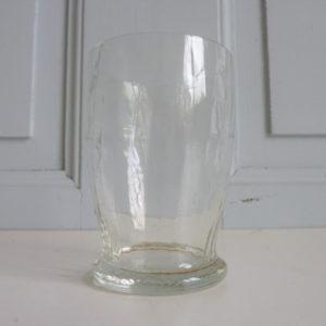 2 petits verres anciens à facettes